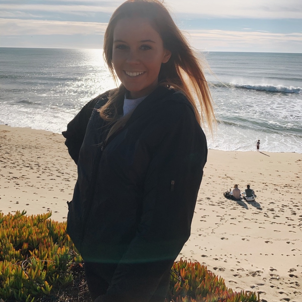 Meet your Posher, Chloe